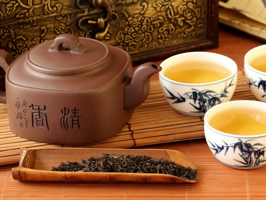 茶席上的茶壶、茶杯与器物排列